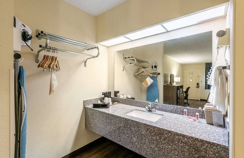 Vicksburg Hotel | Econo Lodge Vicksburg