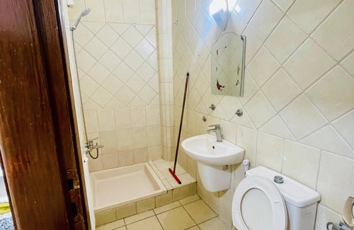 Al Abdali Apartment | Economy Double or Twin Room 101