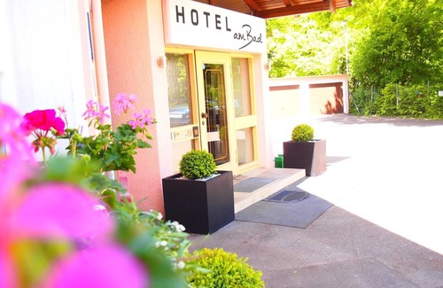 Tuebingen Apartment | Economy Einzelzimmer mit Dusche und WC