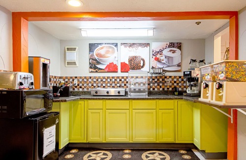 Southridge Hotel | Economy Inn & Suites