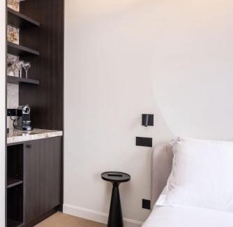 Villette Gare Apartment | Ecrin Romantique, Suite d'exception avec balnéo