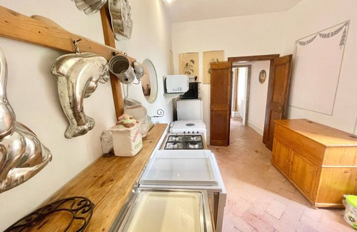San Brizio Villa | ecstatic views all around - villa, pool plus grounds - pool house - 12 guests