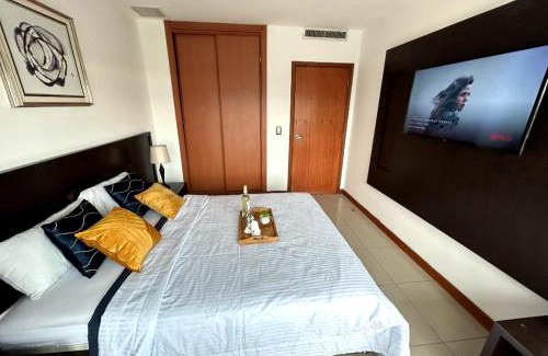 Simon Bolivar Apartment | Ecusuites Mall del Sol Premium 96Parking-Airport