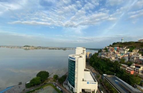 Las Penas Apartment | Ecusuites Puerto Santa Ana - River Junto a Hotel Wyndham