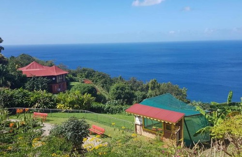 Sainte-Rose Apartment | eddierooms art de vivre,lumineux,aéré, Accès en toute autonomie