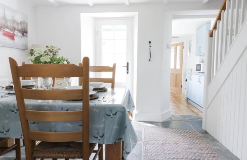 Wadebridge House | Eddystone Cottage