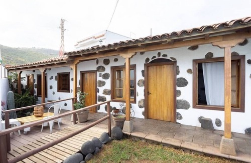 La Guancha Cottage | Eden Rentals Sagitta Alfa Retreat