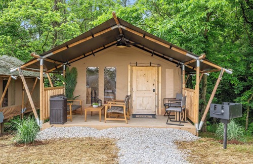 Williamstown RV Rental | Eden Reserve Glamping Tents - All 8 Tents!