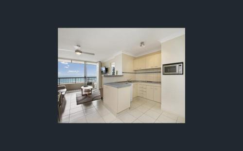 Coolangatta Apartment | Eden Tower