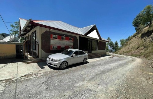 Dhirkot Hotel | Eden View Guest House And Restaurant