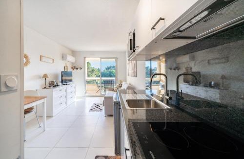 Boulouris-sur-Mer Apartment | Edenesterel