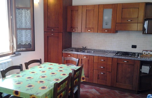 Latignano Apartment | EDERA apartment NO KIDS location, up to 6 adults