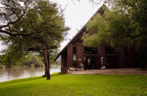 Vredefort House | Edge of the Crater