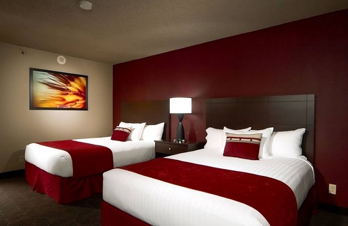 Laughlin Hotel | Edgewater Casino Resort, 2 x Sedona River View Queen Smoking Room, Free Parking