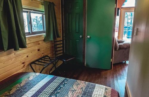 Rockbridge House | Edgewater Escape, Hocking Hills, Hot Tub, Pond