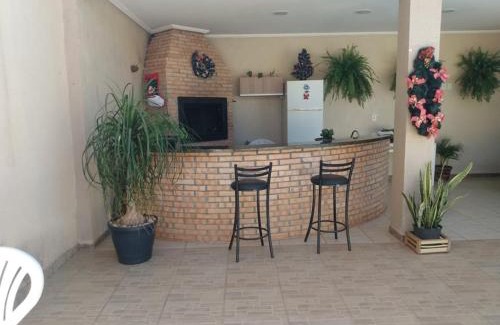 Foz do Iguacu House | Edicula com um quarto banheiro e piscina e lazer