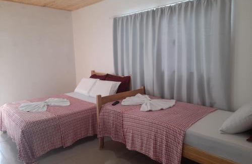 Guarapuava House | Edicula Fundos