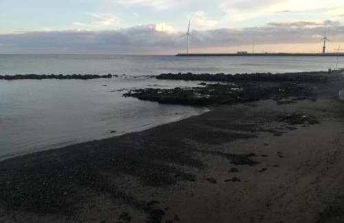 Playa de Arinaga Apartment | Edificio Arinaga Golden