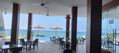 Manta Apartment | Edificio Poseidon Depto. Vista Lateral al Mar