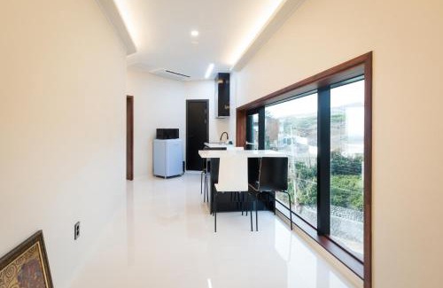 Jungmun House | EDorage Pension