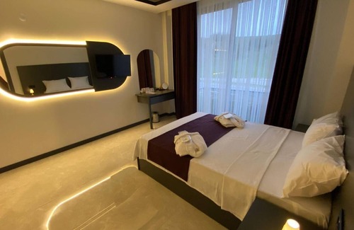 Yoncalı Koyu Hotel | Efe Termal Otel & Spa