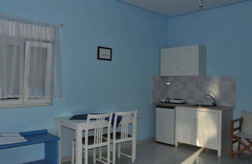 Leros Apartment | Efstathia Hotel