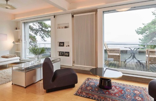 Biel Apartment | Eichhölzli - Foundation Holidays in a listed building
