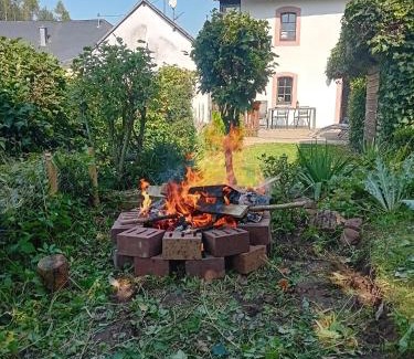 Eisenschmitt House | Eifel Duitsland fraai vakantiehuis met tuin