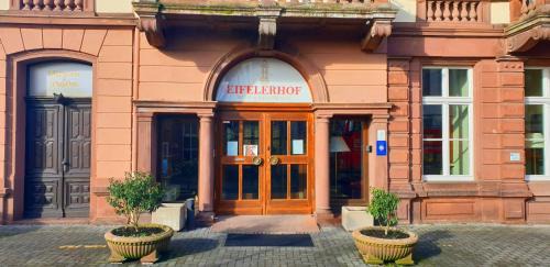 Kyllburg Bed & Breakfast | Eifeler Hof - Ihr Restaurant für Genussmomente in Kyllburg