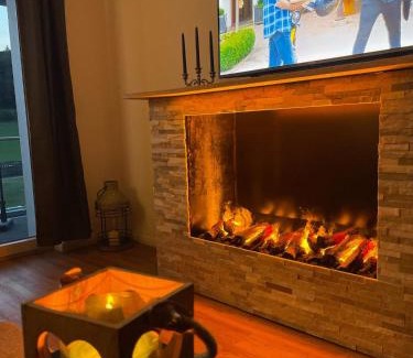 Loogh Apartment | Eifelsuiten - Suiten mit Sauna, Kamin und Balkon in der Vulkaneifel - Kerpen Loogh