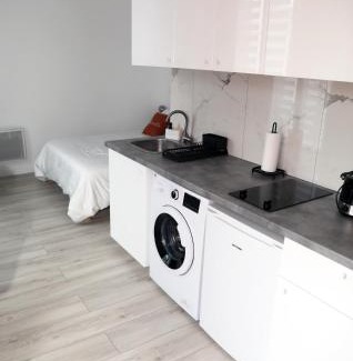 Quartier de Javel Apartment | Eiffel Tour Cosy terracota