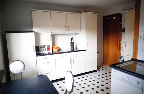 Konitz Apartment | Einzigartiges Appartment, Kamin, Whirlpool, Netflix, Internet, Workspace, Garten