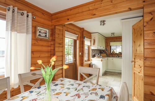 Menai Bridge Cottage | Eirianfa