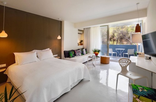 Vourvourou Hotel | Ekies All Senses Resort, a Member of Design Hotels