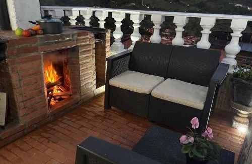 Medellin Apartment | El Balcón De Las Montañas