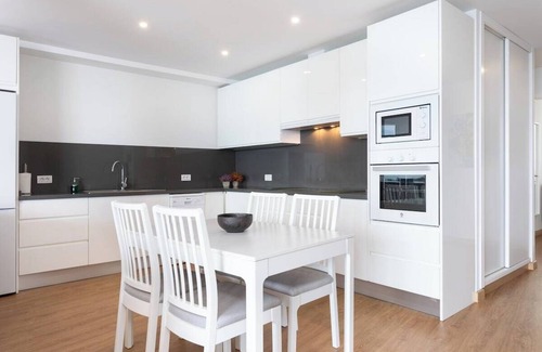 Puerto de la Cruz Apartment | El Balcon del Muelle Deluxe Holiday Home