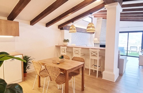 Realejo Alto Apartment | El BOLLULLO, vistas al mar y terraza privada