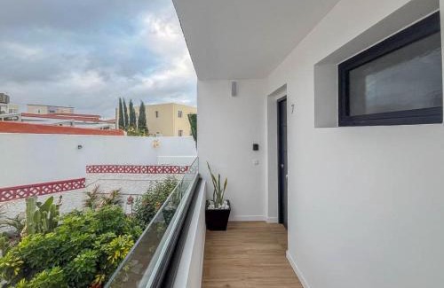 Telde Apartment | El Bunker Luxury Suite en Playa del Hombre con vista al mar