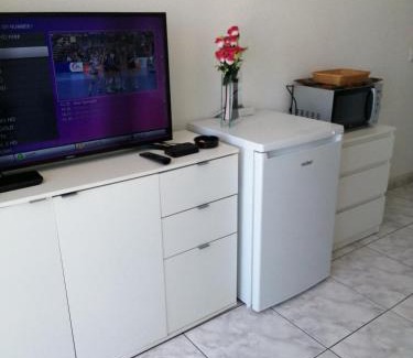 Arona Apartment | EL CHAPARRAL Studio-appartement with fantastic pool- view and STRONG WIFI