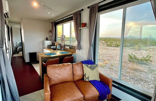 Alpine House | El Coyote Terlingua - Red Bluff