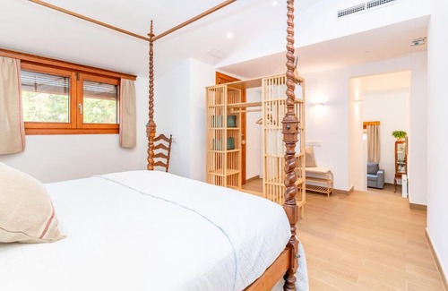 Can Ginebre Apartment | El Huerto - Großzügiges Appartment in Katalanischer Masia