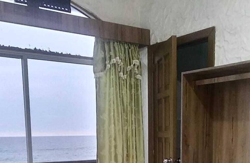 Comuna San Jose Hotel | El Kuy surfista