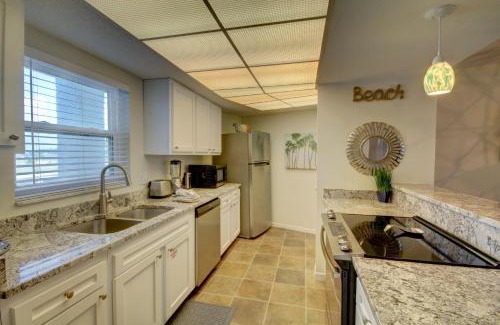 Fort Walton Beach House | El Matador 224 - Centrally located to all the amenities at El Matador
