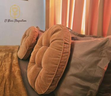 Balibago Apartment | El Nissi Staycation, FAMILY CABIN, CONTEMPORARY CABIN, Enchanted Kingdom