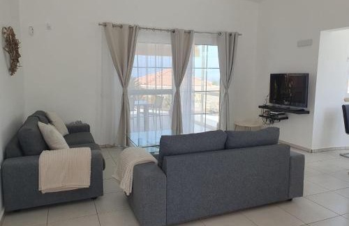 La Pared House | EL Paraiso