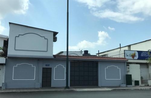 Guayaquil Apartment | El Patio Suites