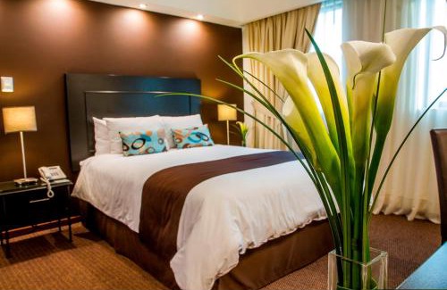 Santiago de Surco Hotel | El Polo Hotel & Suites