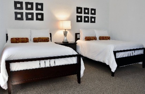 Lincoln Acres House | El Primero Hotel