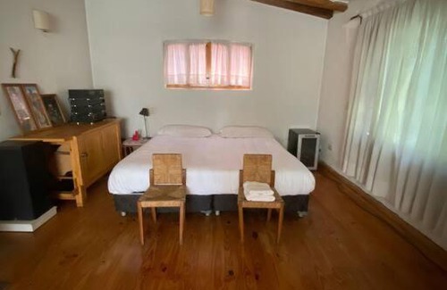 Maipu House | El Rancho Azul, casona antigua con piscina