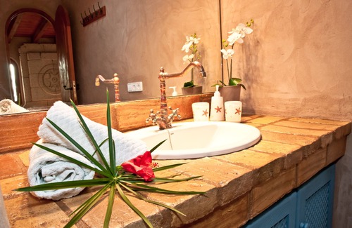 La Matanza de Acentejo Resort | El Refugio Apartments & Villa - Delia -